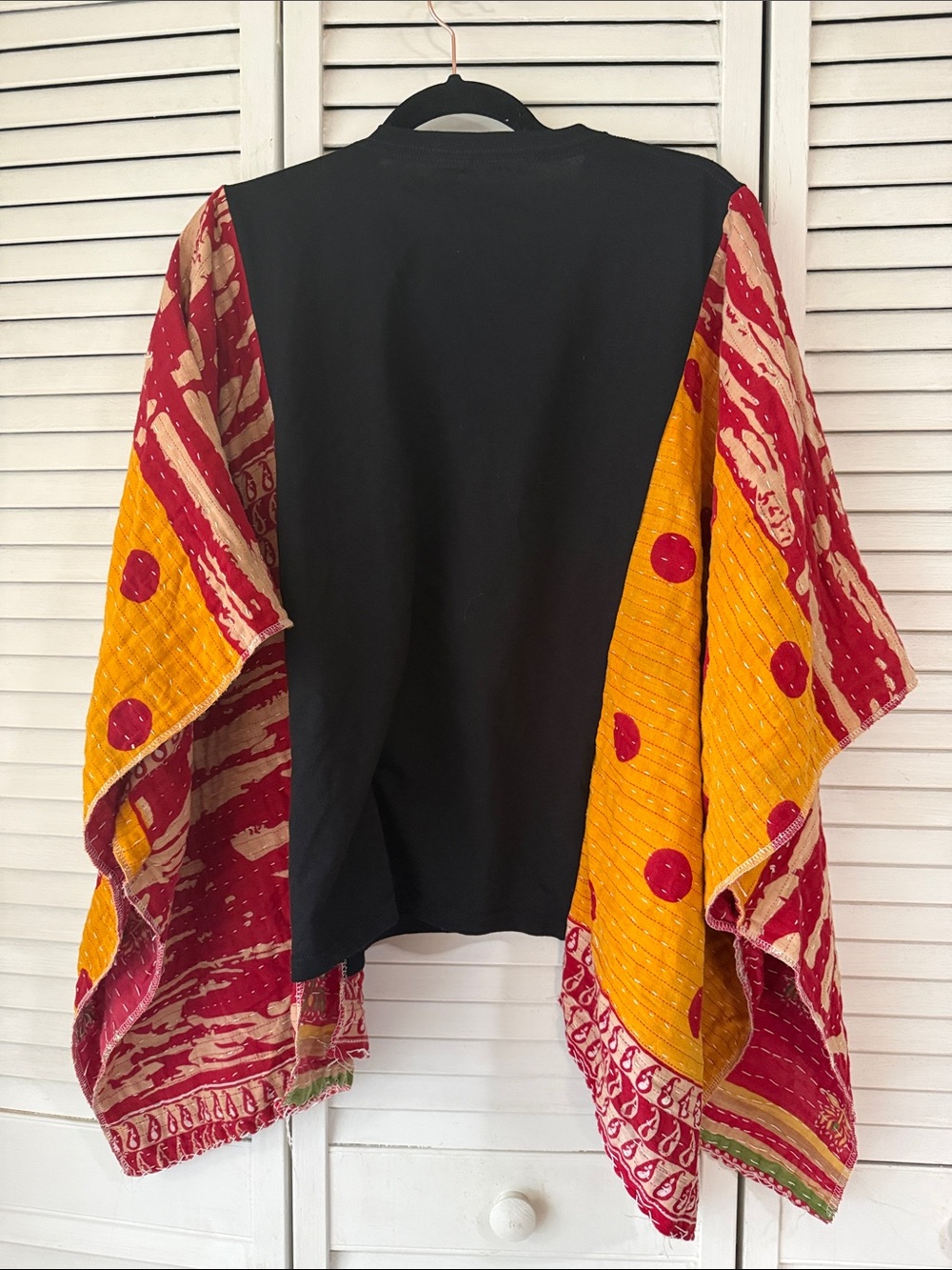 The Rolling Stones Upcycle poncho free size fits up to 3x - Picture 3 of 3